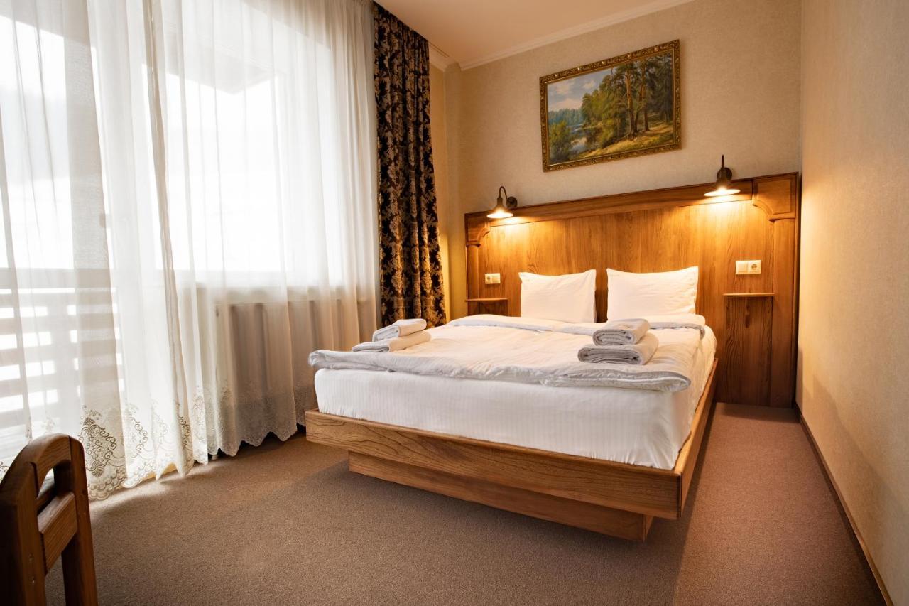 Private Rooms In Hotel Lift 1R Bukovel Exteriör bild