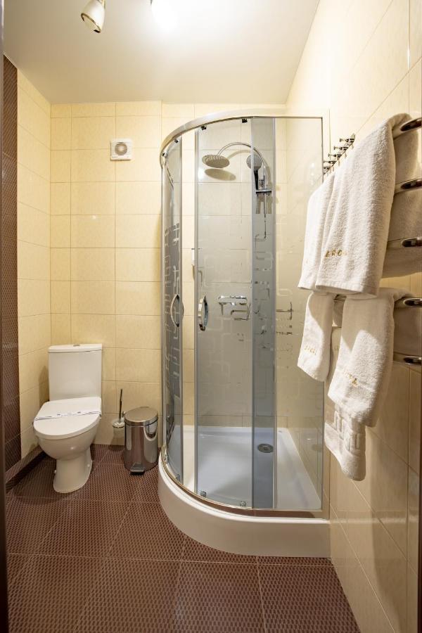 Private Rooms In Hotel Lift 1R Bukovel Exteriör bild